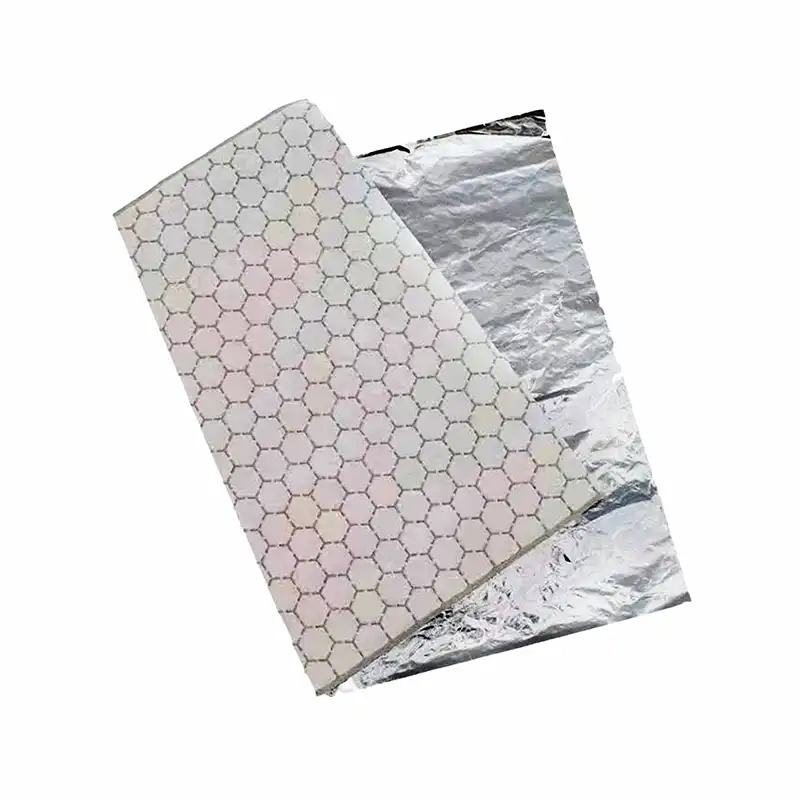 Wellchoice 14" x 16" Insulated Foil Sandwich Wrap Sheets - Image 2